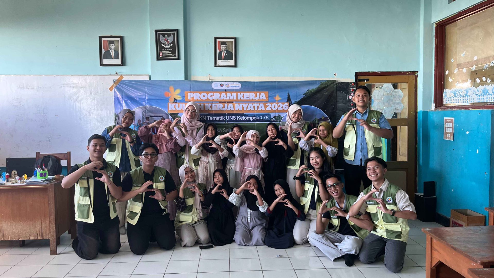 Mahasiswa KKN Tematik 178 UNS Gelar Edukasi Energi Terbarukan di SDN 2 Selorejo, Tanamkan Kesadaran Lingkungan Sejak Dini — foto 5