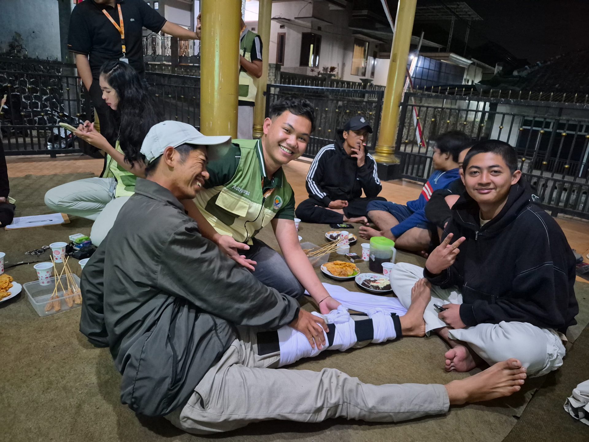 Edukasi Teknik Pembalutan sebagai Penanganan Awal saat Terjadi Cedera — foto 4